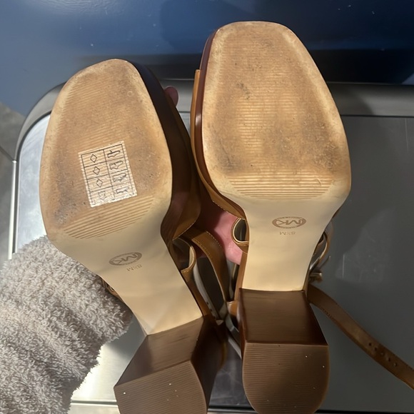 MICHAEL Michael Kors Jodi Leather Platform Shoes - Picture 4 of 5